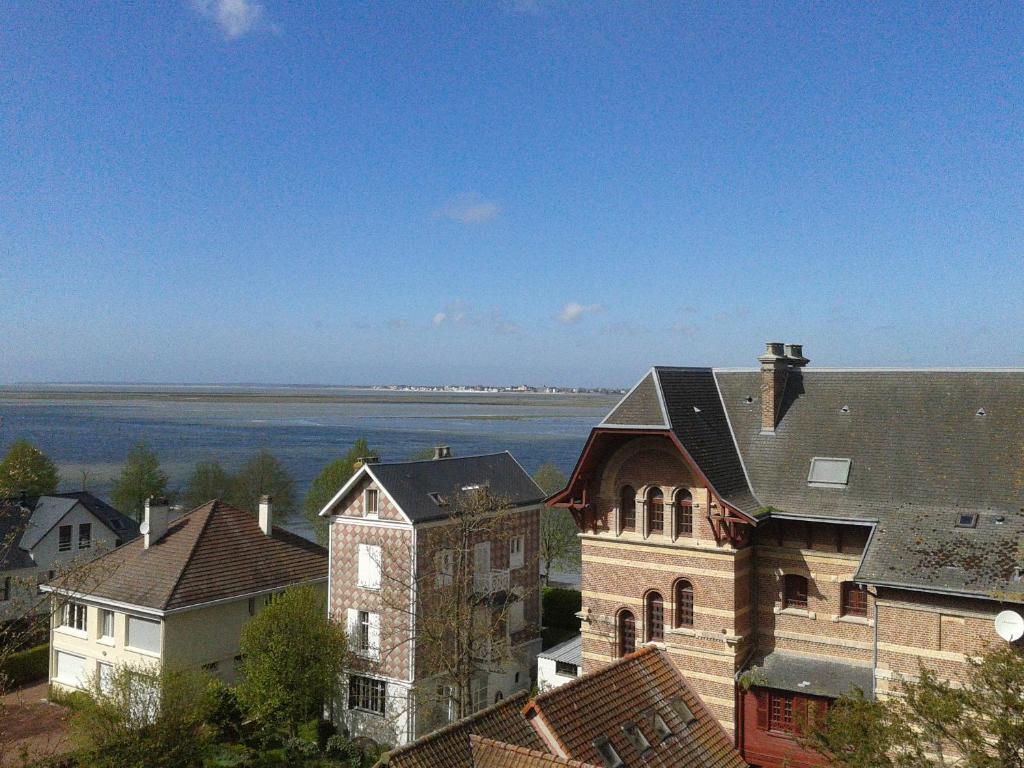 Hotel Du Port Et Des Bains サン・ヴァルリー・シュル・ソンム エクステリア 写真